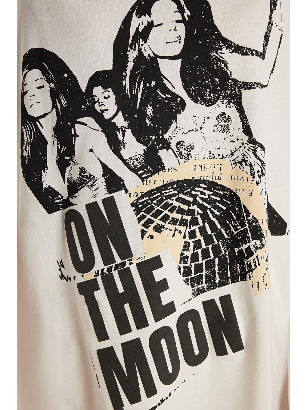 Kadın Regular Fit Klasik Kesim %100 Pamuk Kısa Kollu Bisiklet Yaka Baskılı Ekru Tişört-2