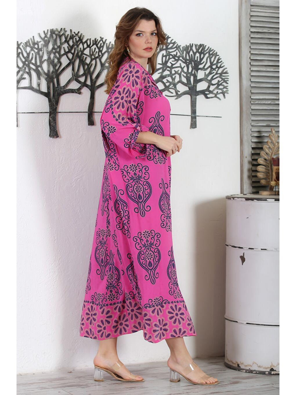İtalyan Fuşya Gömlek Yaka Düğmeli 3/4 Kol Yırtmaçlı Allover Baskılı Oversize Dokuma Elbise 130 72-4