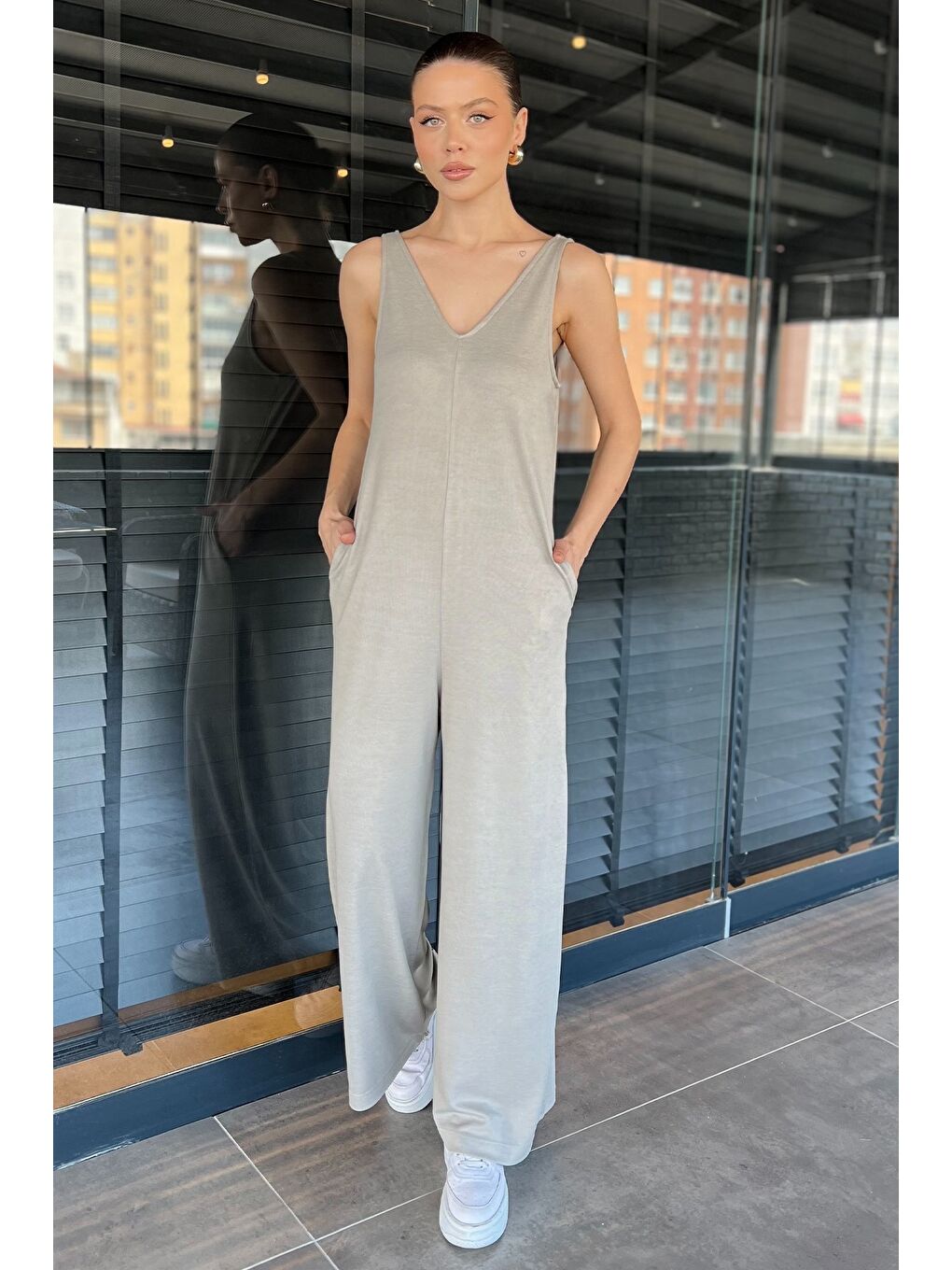 Gri Kadın Cepli Bol Paça Tulum-1