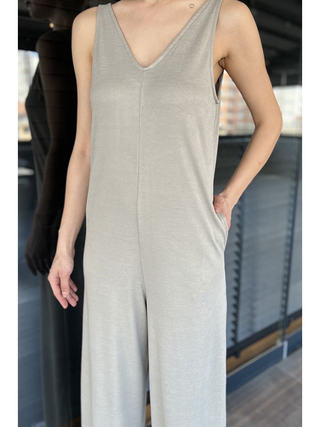 Gri Kadın Cepli Bol Paça Tulum-3