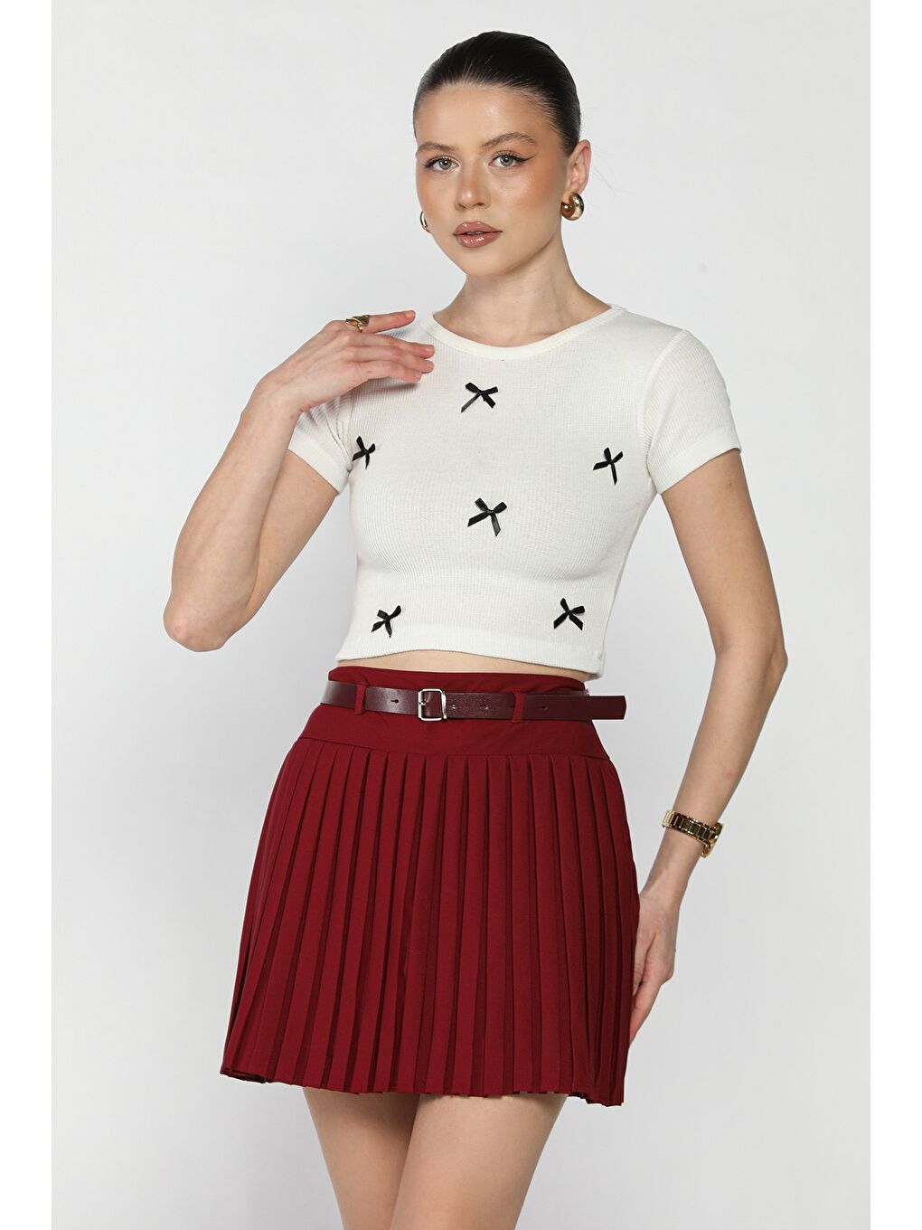 Bordo Kadın Bel Kemer Detaylı Pileli Şortlu Mini Etek-1