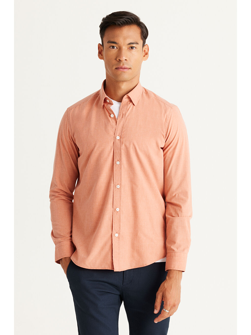 Erkek Turuncu Slim Fit Dar Kesim Gizli Düğme Yaka Gömlek