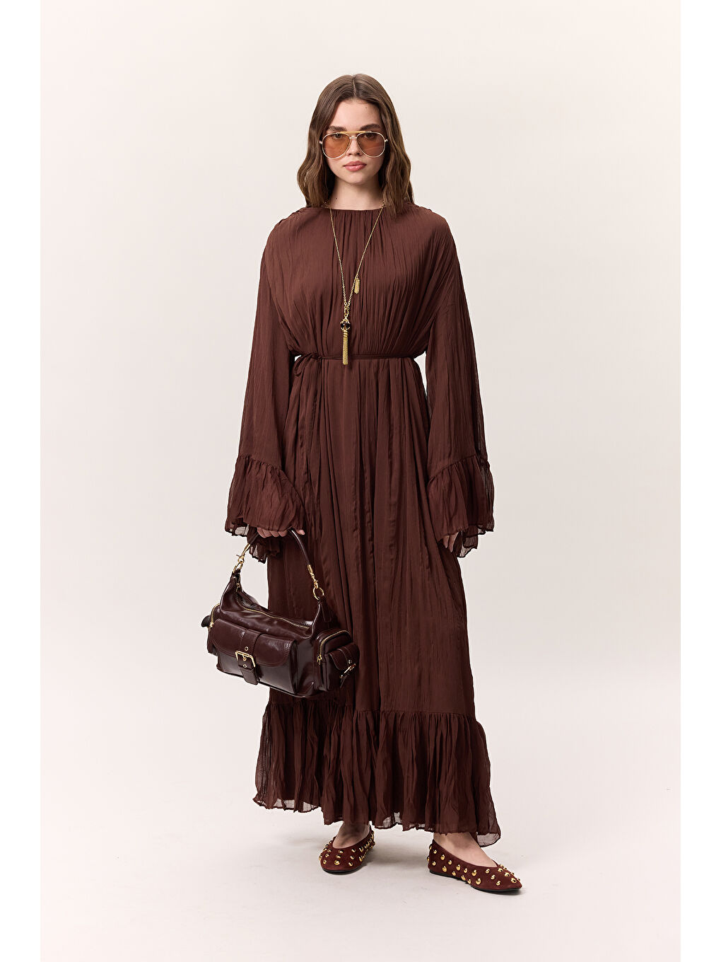 Crush Piliseli Katlı Uzun Elbise Kahverengi-1