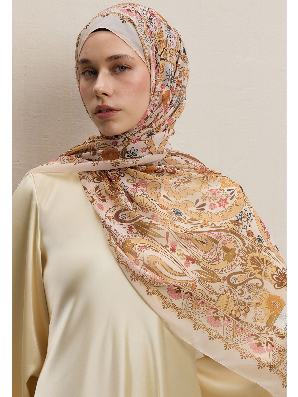Kahverengi Verona Desen İpek Krep Şal Toprak-1