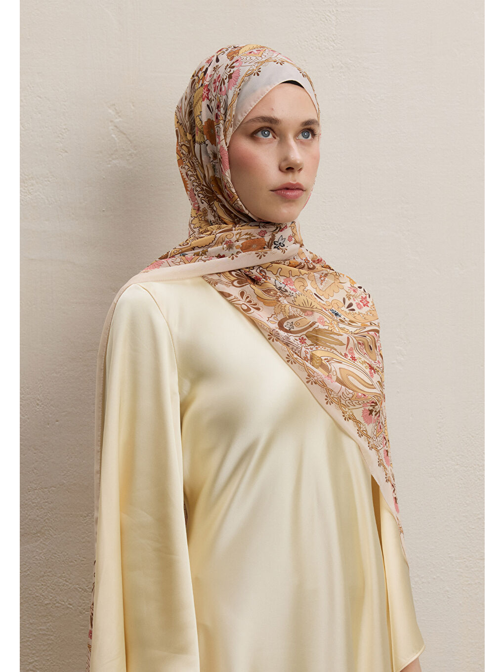 Kahverengi Verona Desen İpek Krep Şal Toprak-2