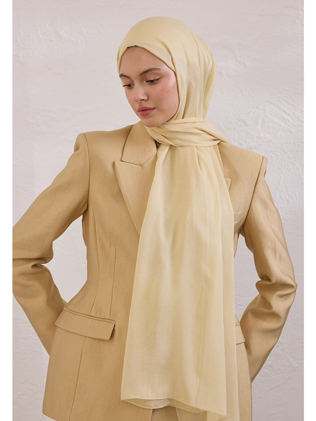 Beyaz Soft Viskon Şal İnci-1