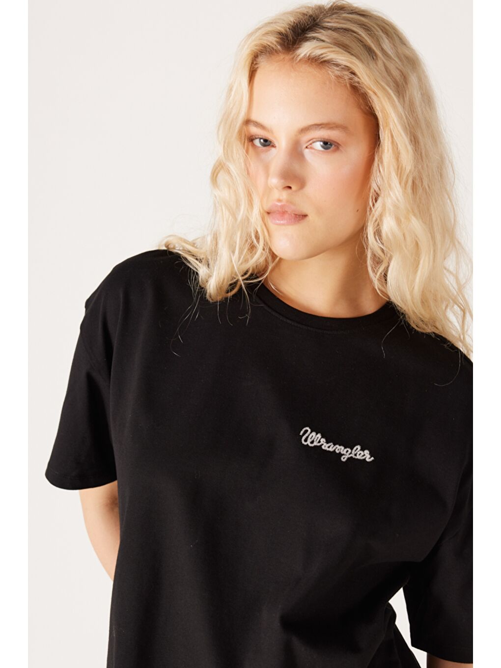 Loose Fit Rahat Kesim %100 Pamuk Bisiklet Yaka Siyah Tişört-3