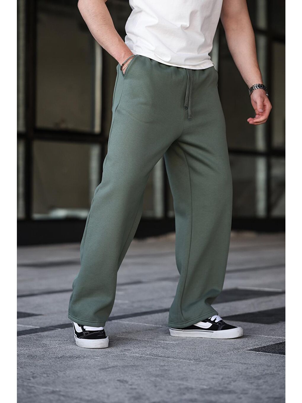 Haki Rahat Kesim Erkek Eşofman Altı E6578