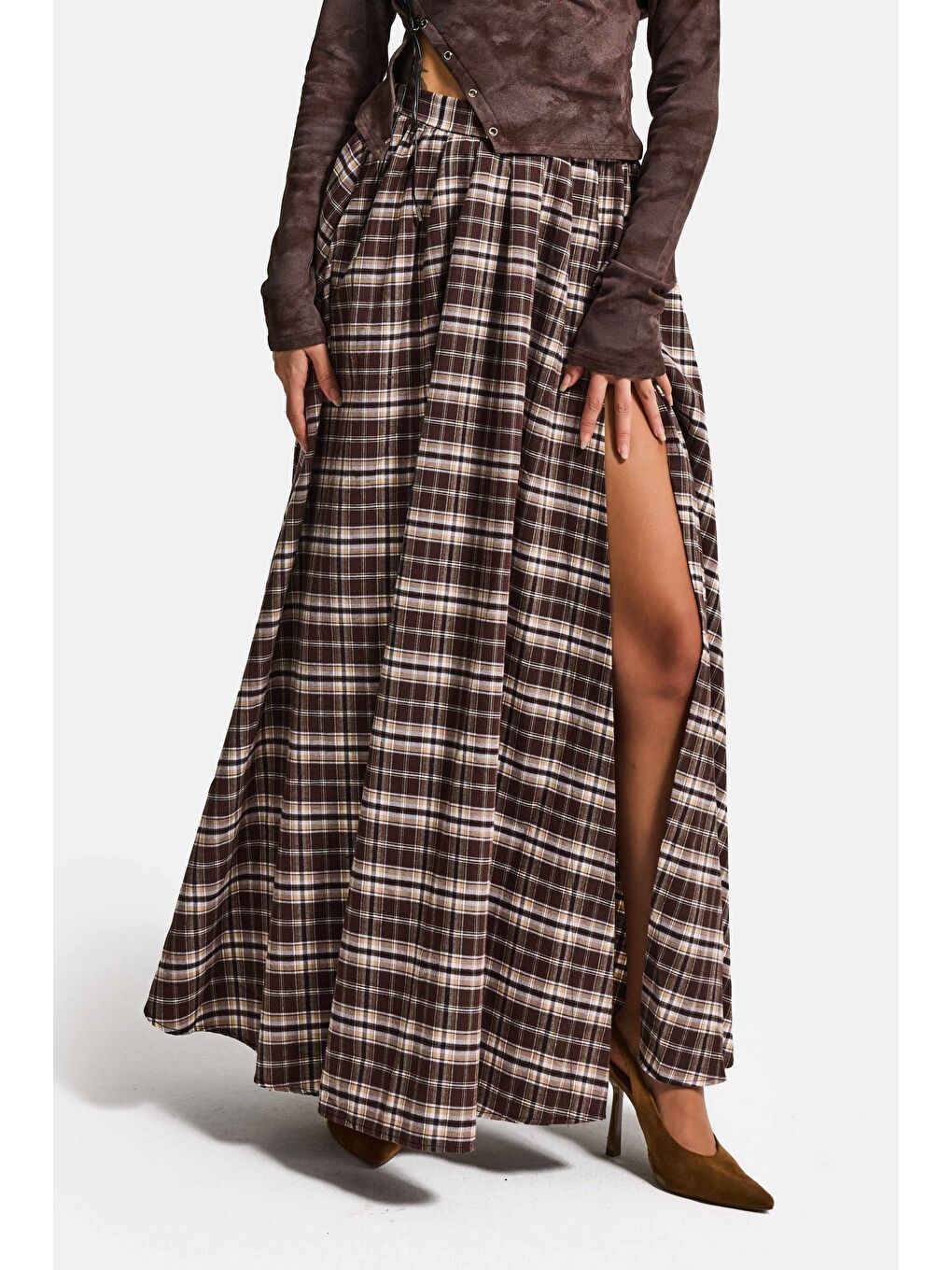 Kahverengi Kadın Kahve Ekose s6-14 Maxi Boy Yırtmaç Detaylı Pamuk Pamuk Etek-3