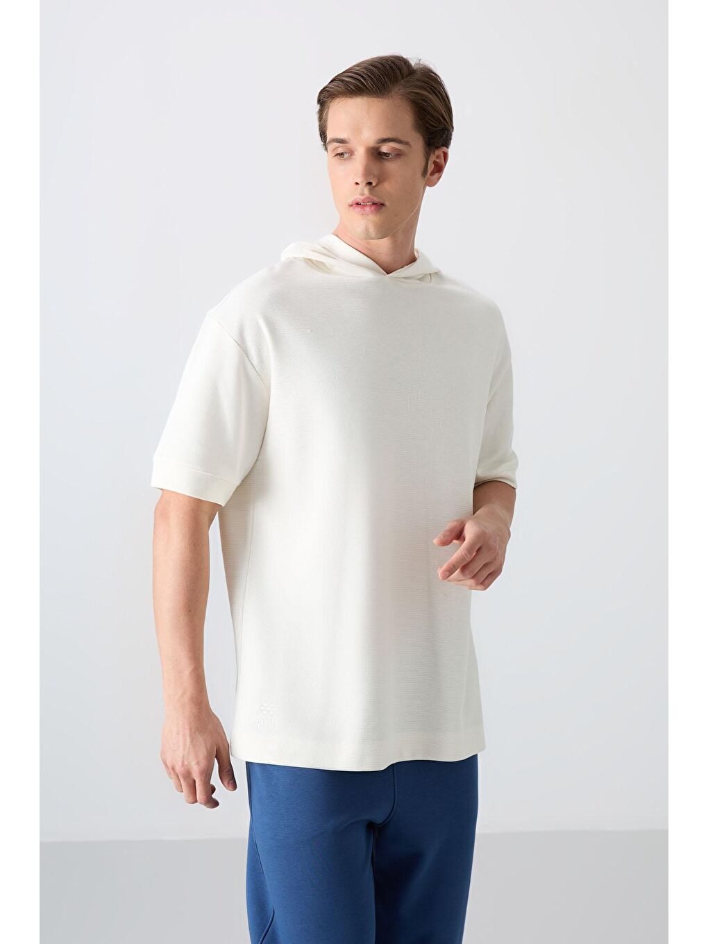 TOMMYLIFE Ekru Pamuklu Kalın Yüzeyi Dokulu Oversize Fit Basic Erkek T-Shirt - 88335 - 3