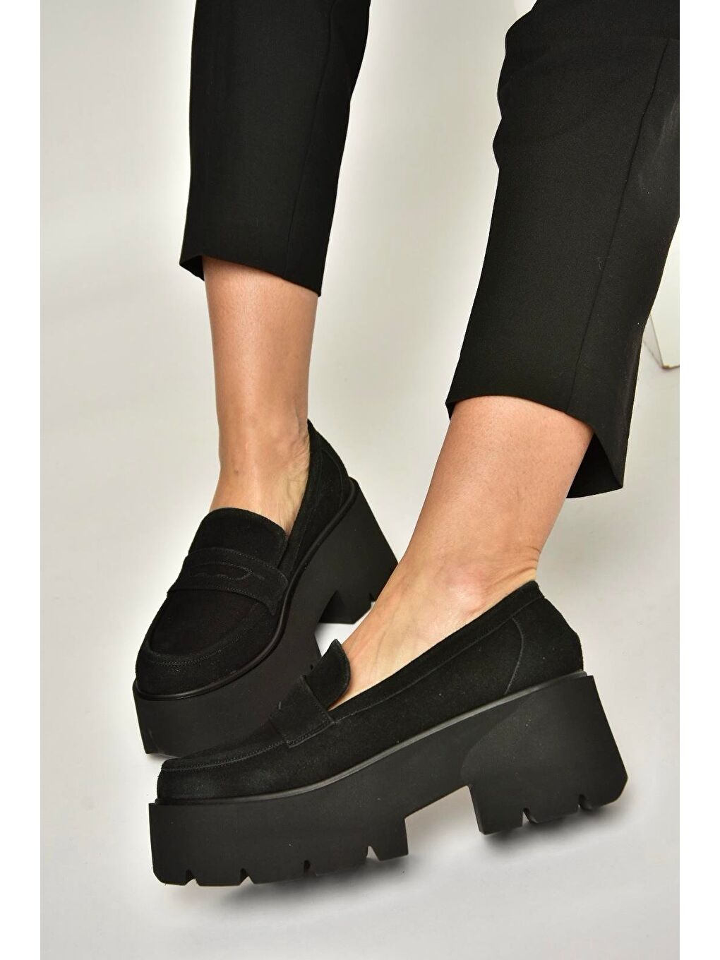 Siyah Kadın Ayakkabı Y272972502-2