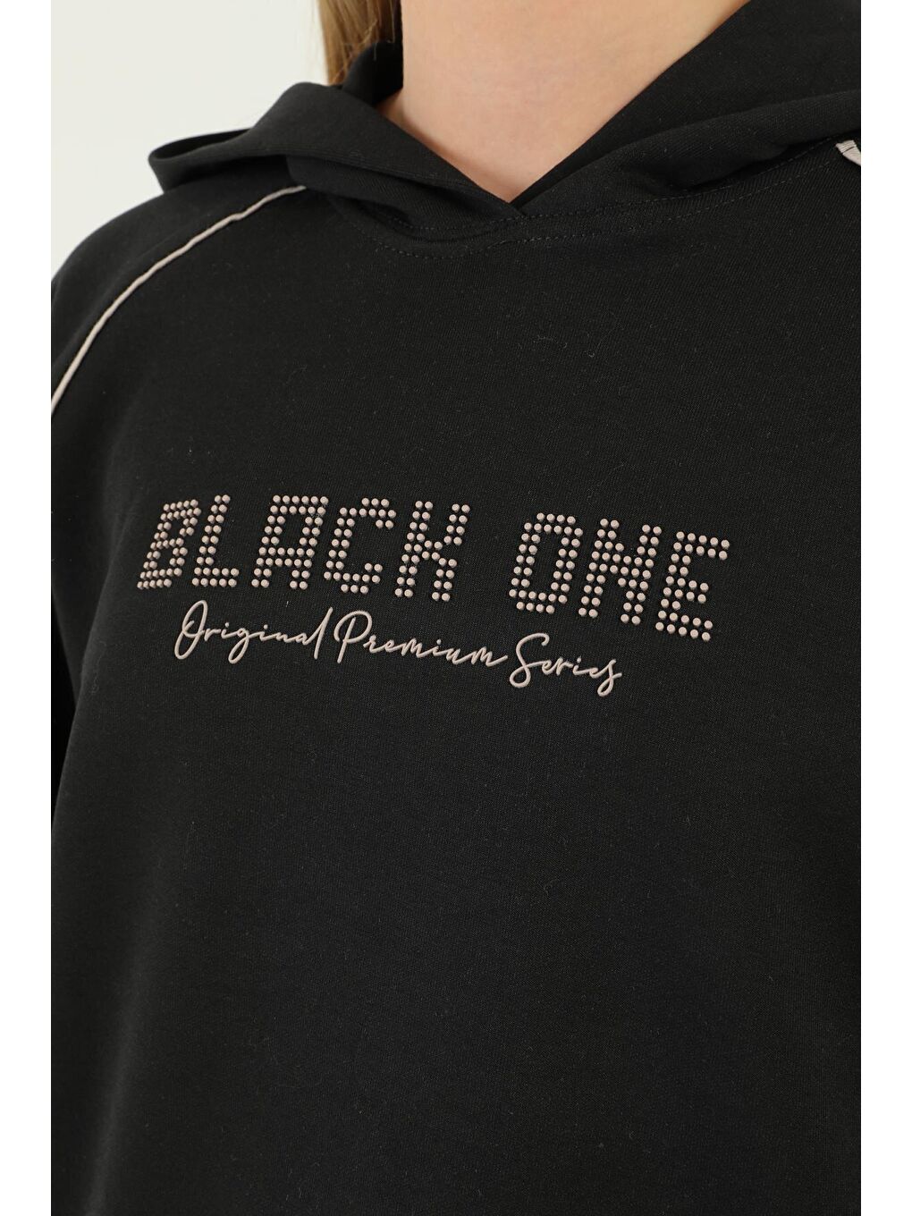 Siyah Kapüşonlu Baskı Detaylı Kargo Cepli Kız Çocuk Takım-3