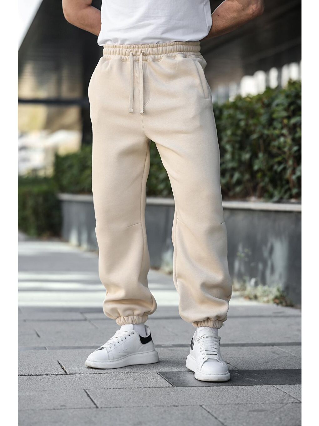 Bej Rahat Kesim Paçası Lastikli Erkek Eşofman Altı E6579-1