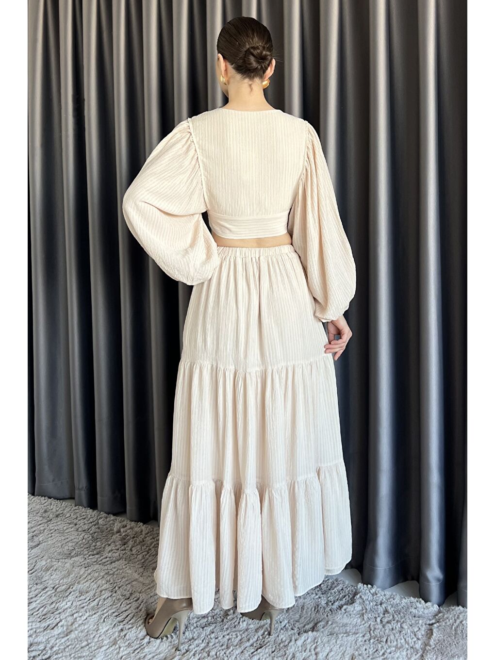 Bej Kadın Balon Kol Ön Bağlamalı Bluz Etek İkili Takım-2