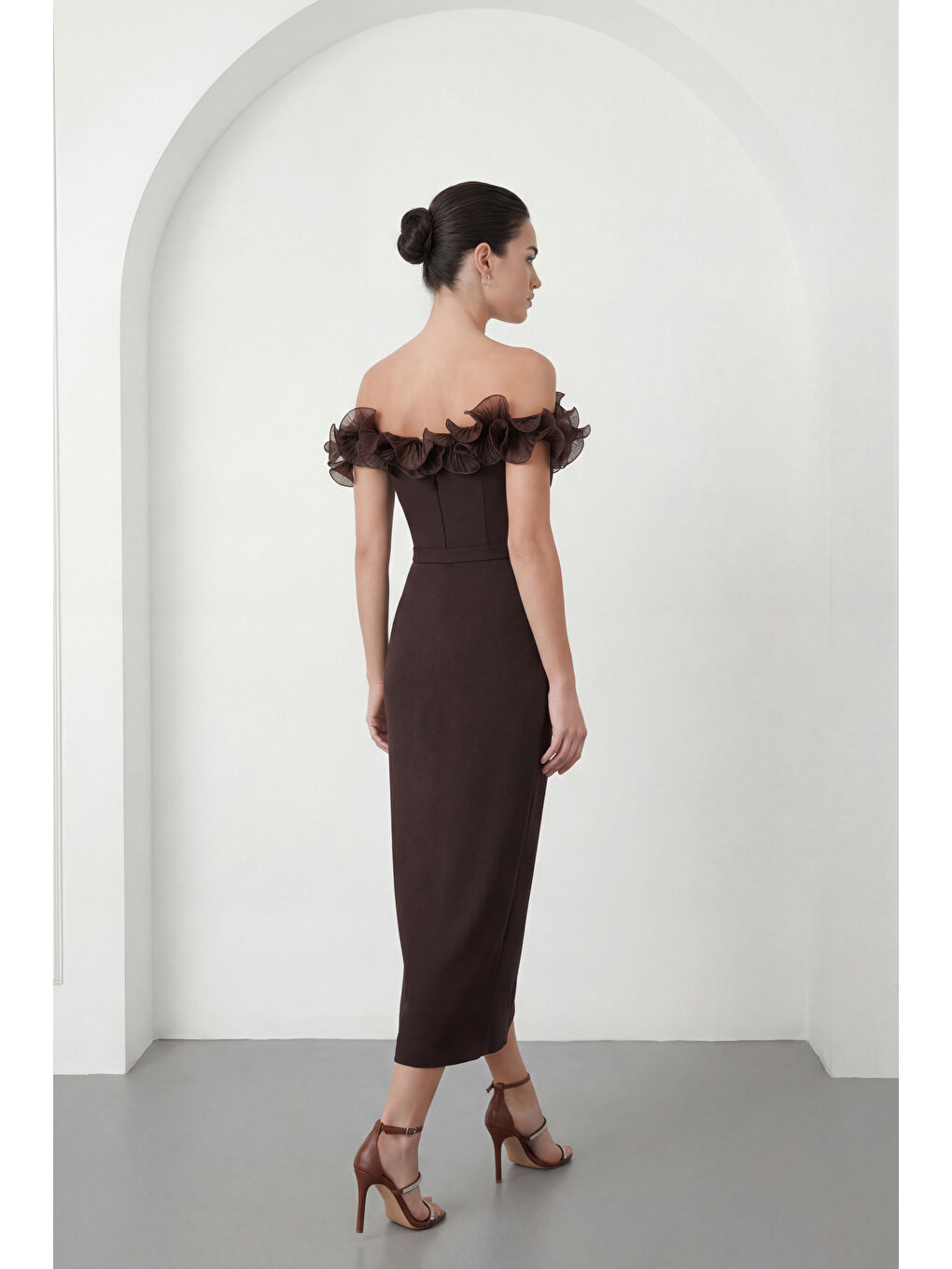 Kadın Kahverengi Kayık Yaka Volan Detay Söz nişan Nikah Abiye Elbise-5