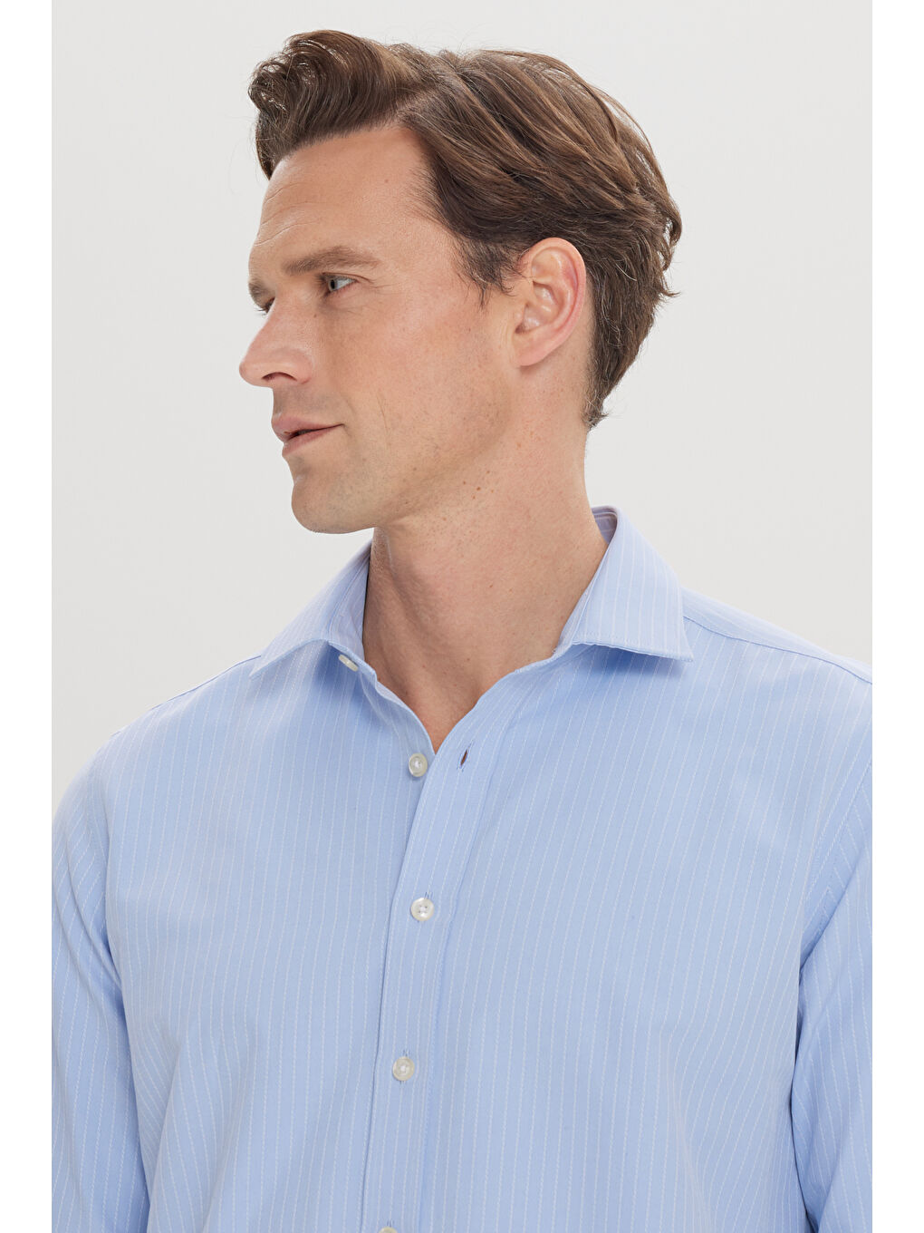 Mavi Erkek Kesim Düğmeli Yaka Keten Görünümlü %100 Pamuk Flamlı Gömlek-4