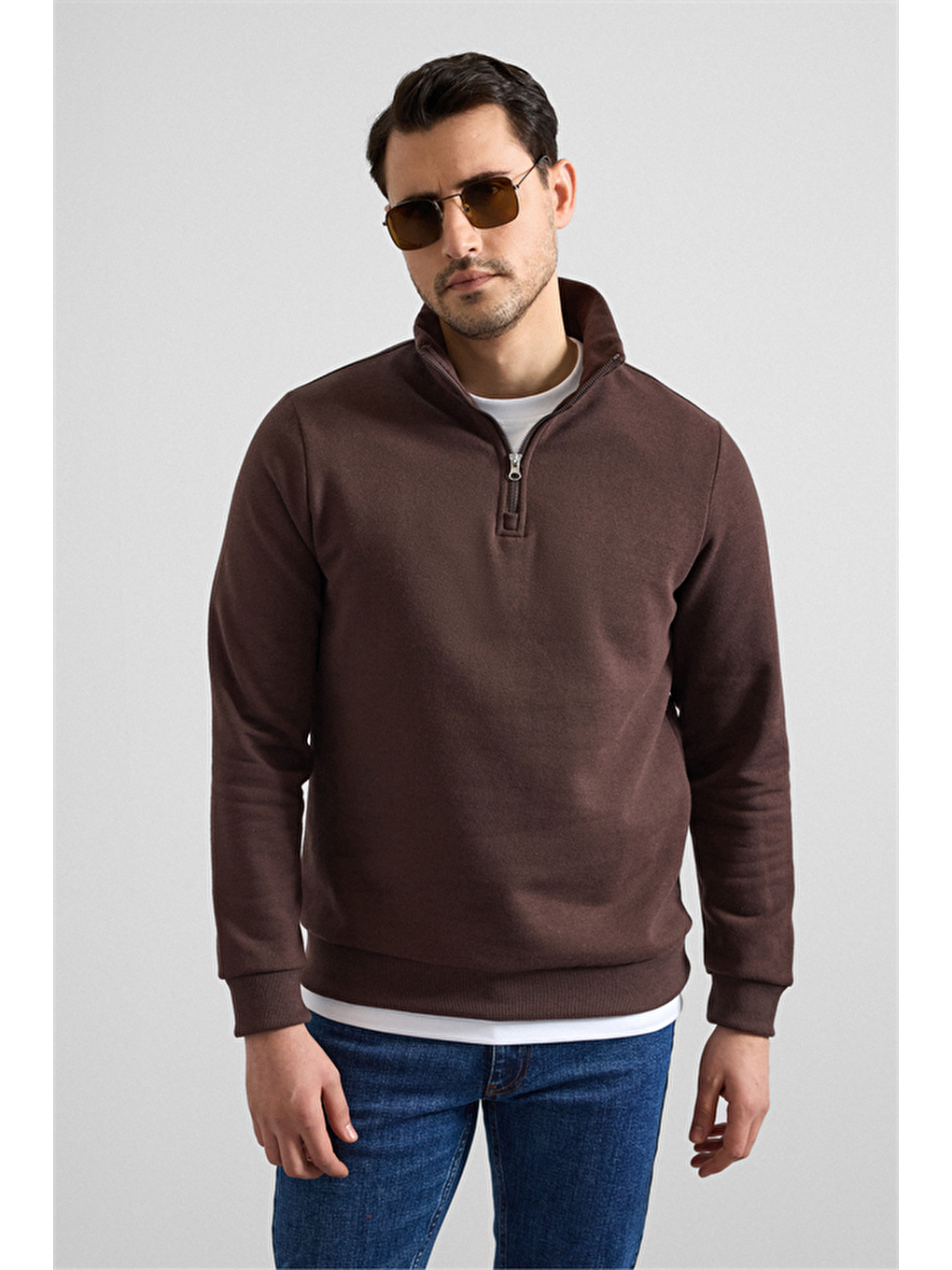 Kahverengi Koyu Kahve Regular Düz Yarım Balıkçı Yaka Sweatshirt
