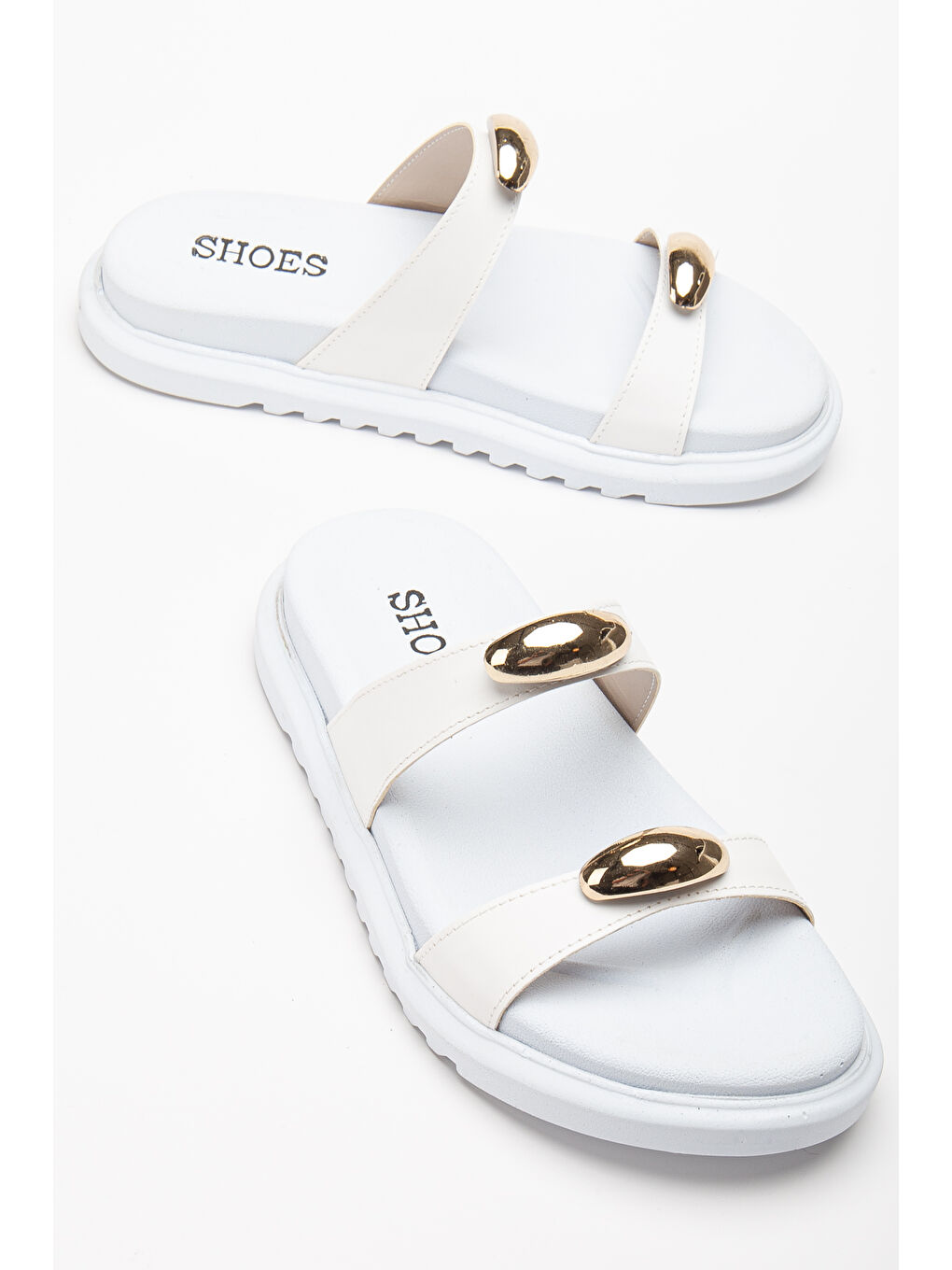 Kadın Beyaz Çift Bantlı Toka Detaylı Terlik-2