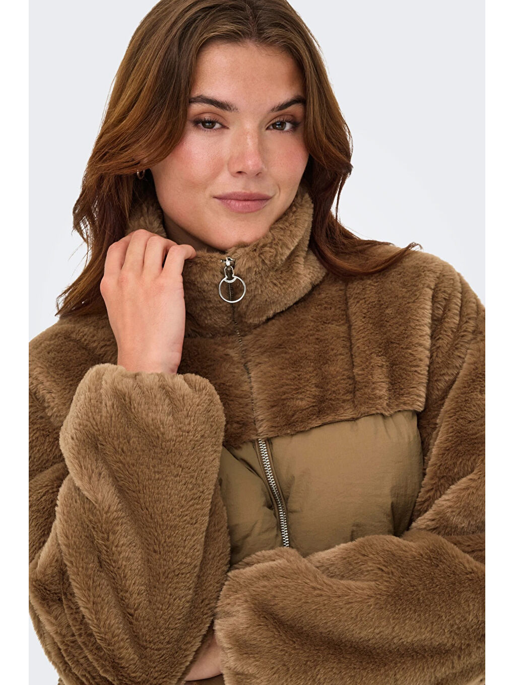 Kahverengi Onlwanja Regular Fit Pelüş Detaylı Şişme Kadın Mont 15292945-6