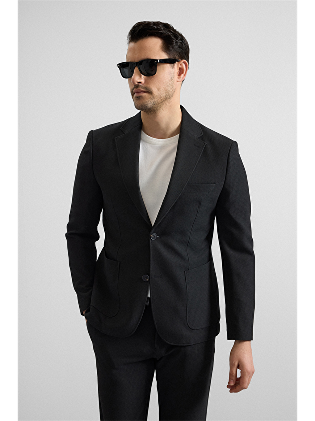 Siyah Slim Mono Yaka Düz Torba Cep 6 Drop Takım Elbise-1