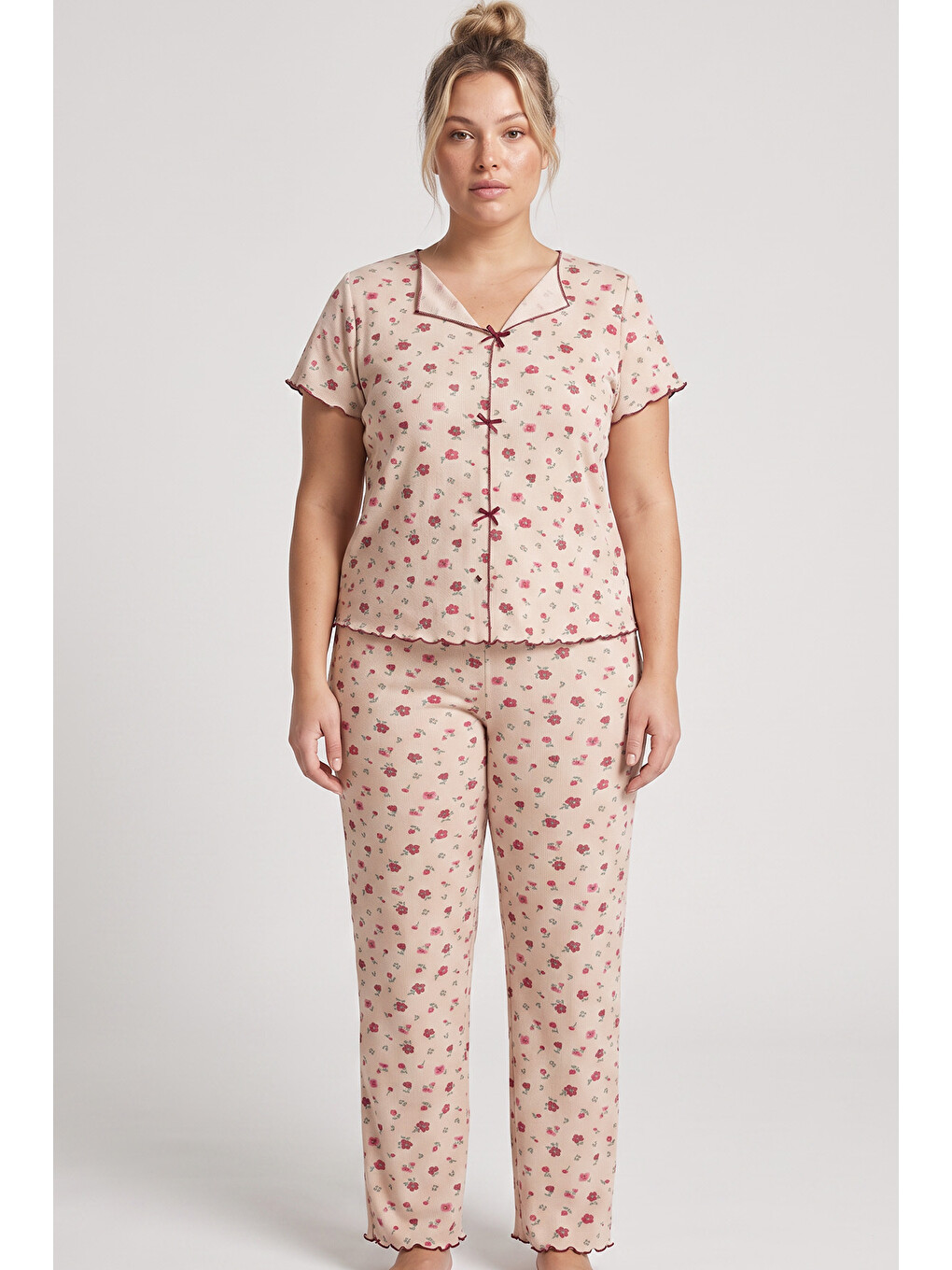 Bej Ten Desenli Fiyonklu Büyük Beden Fitilli Kaşkorse Örme Pijama Takım26120851-1