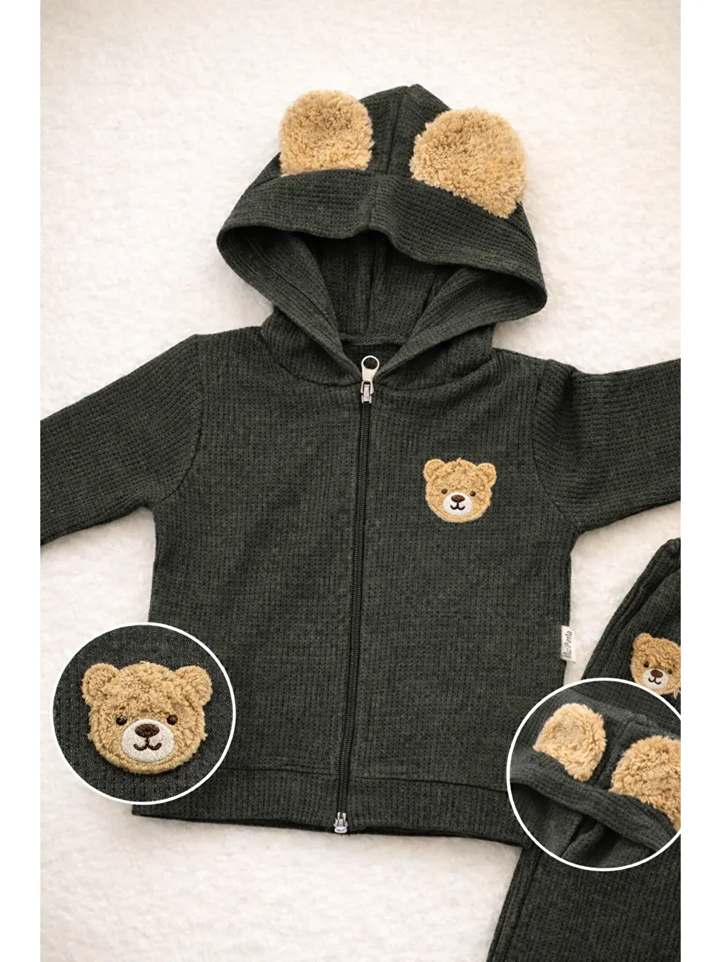 Haki Ayıcık Kulaklı Waffle Kumaş Hırkalı 3’lü Bebek Takımı (6-24 Ay)-1