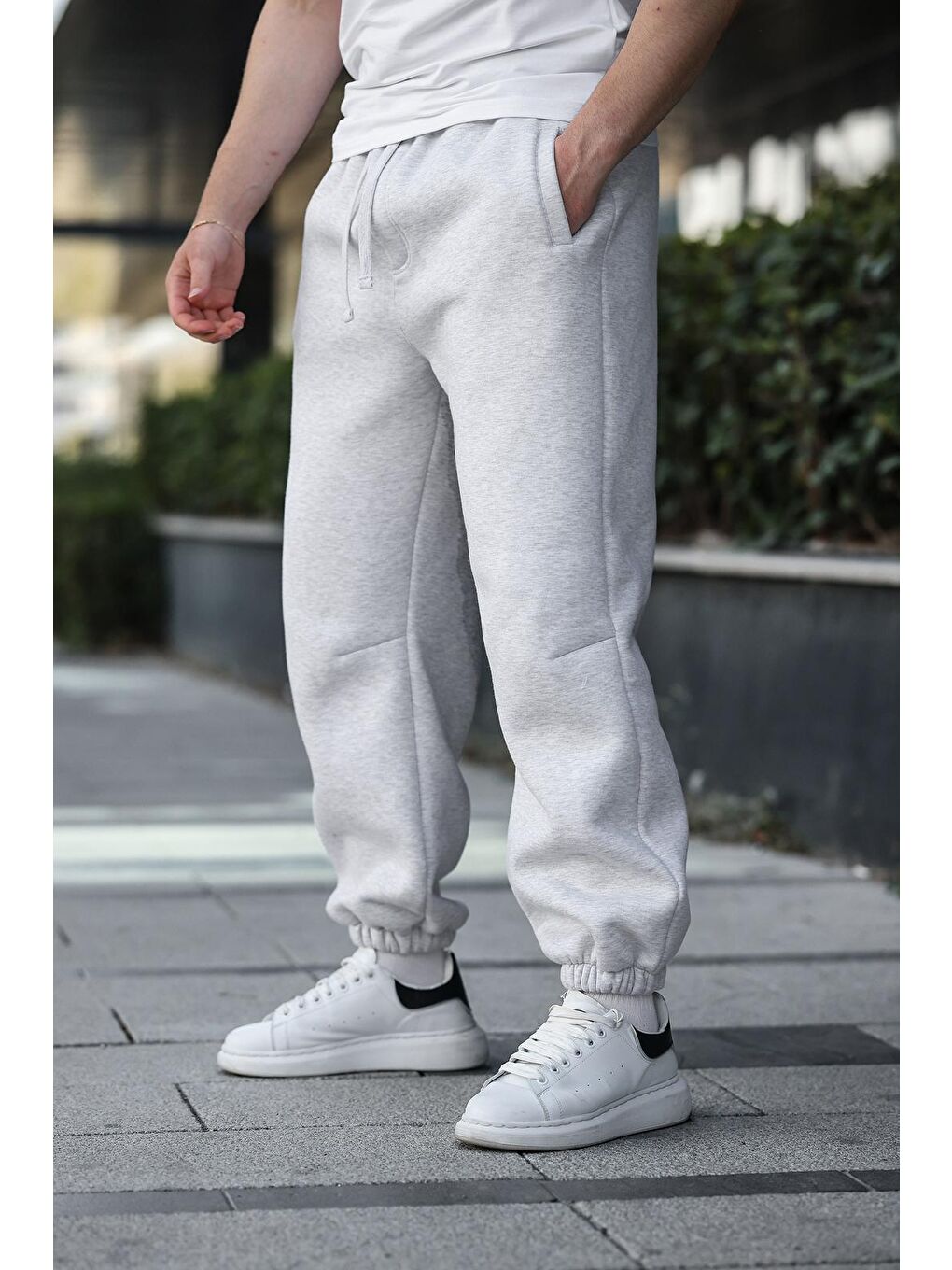 Beyaz Karmelanj Rahat Kesim Paçası Lastikli Erkek Eşofman Altı E6579-1