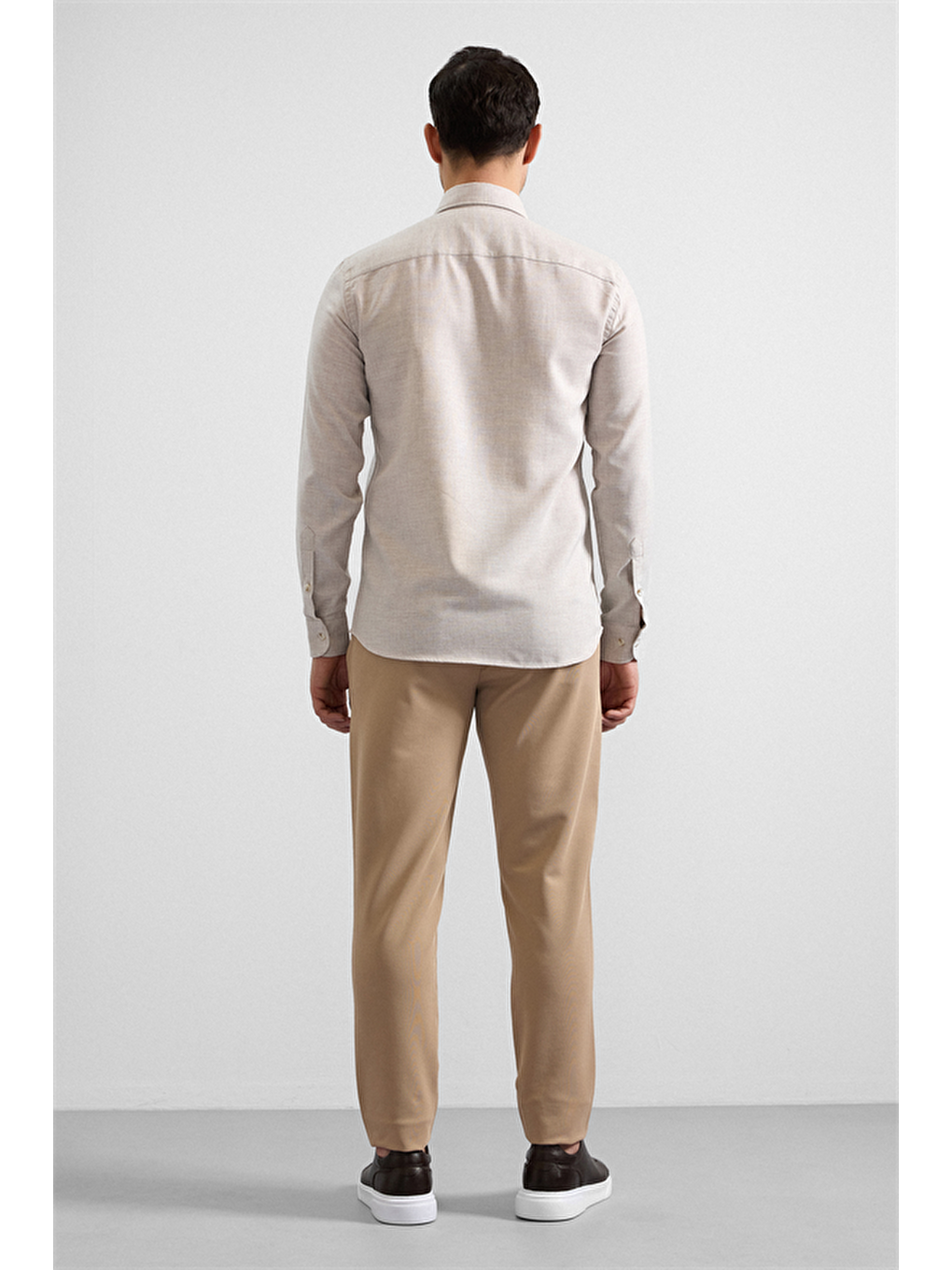 Ekru Slim Düğmeli Yaka Düz Cepsiz Casual Gömlek-2