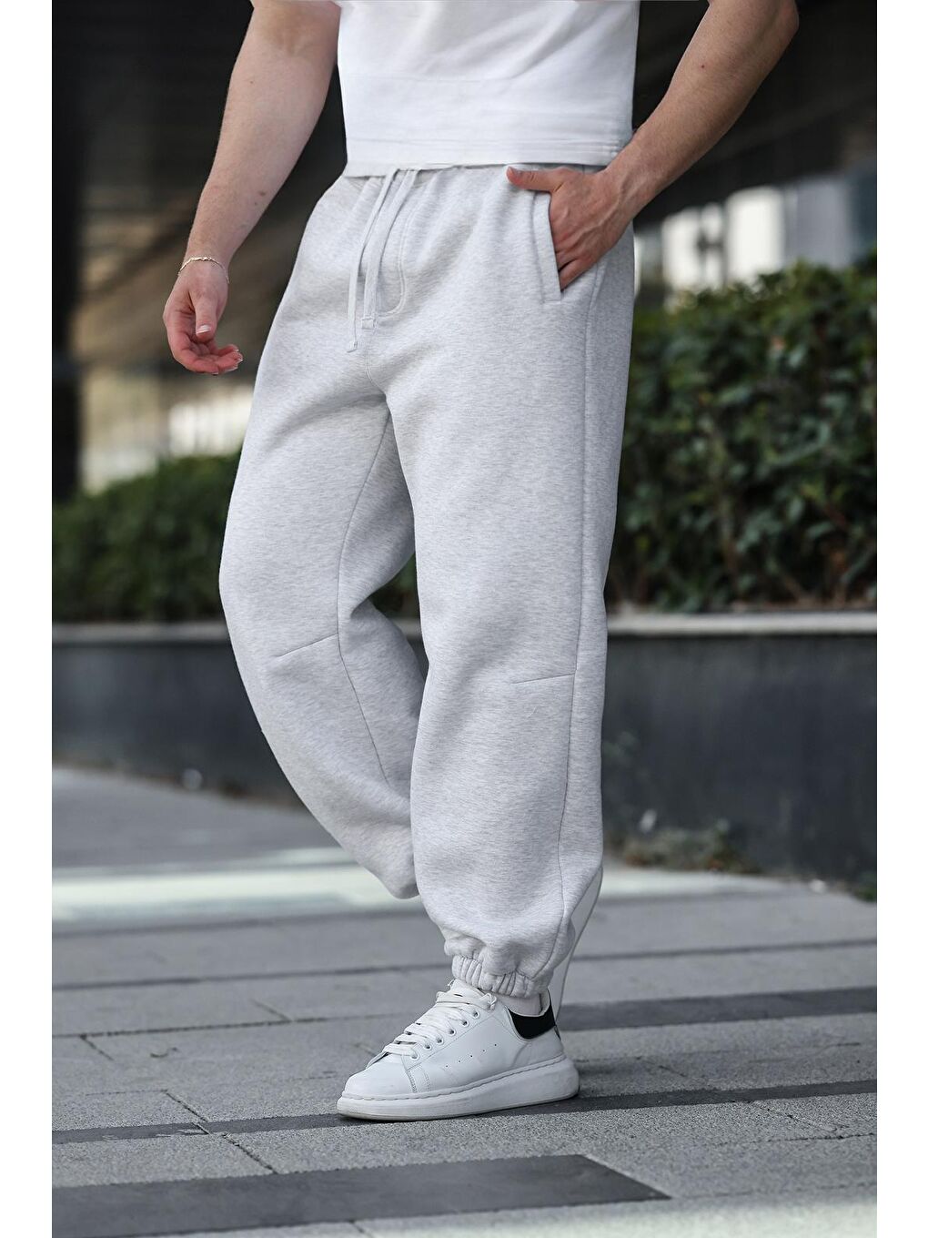 Beyaz Karmelanj Rahat Kesim Paçası Lastikli Erkek Eşofman Altı E6579-4