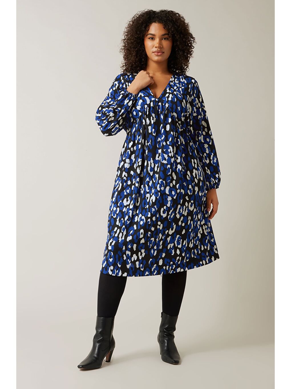 Mavi Büyük Beden V Yaka Uzun Kollu Bürümcük Kumaş Midi Elbise 615818-1