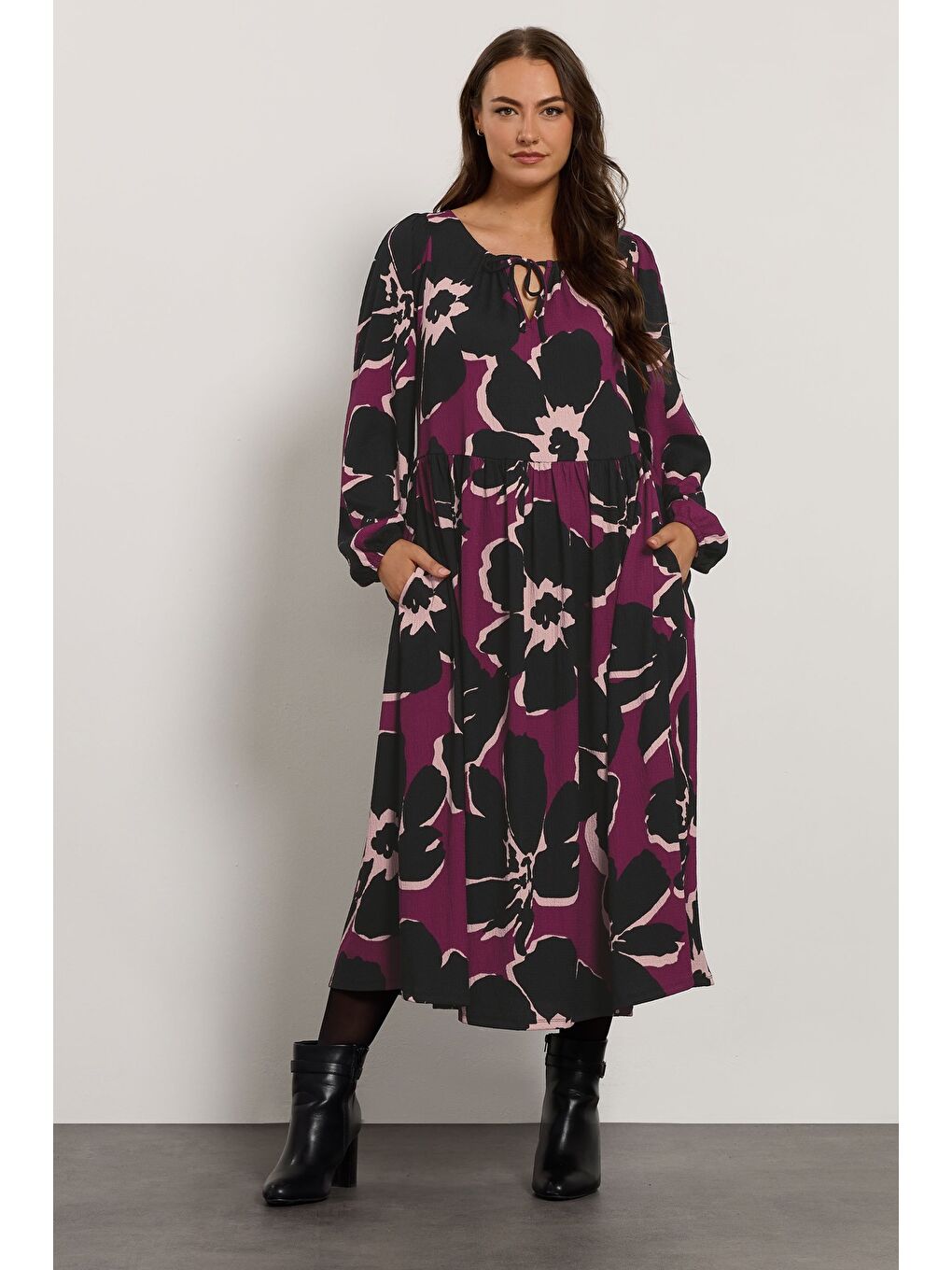 Mor Büyük Beden V Yaka Uzun Kollu Bürümcük Kumaş Maxi Elbise 616397-1