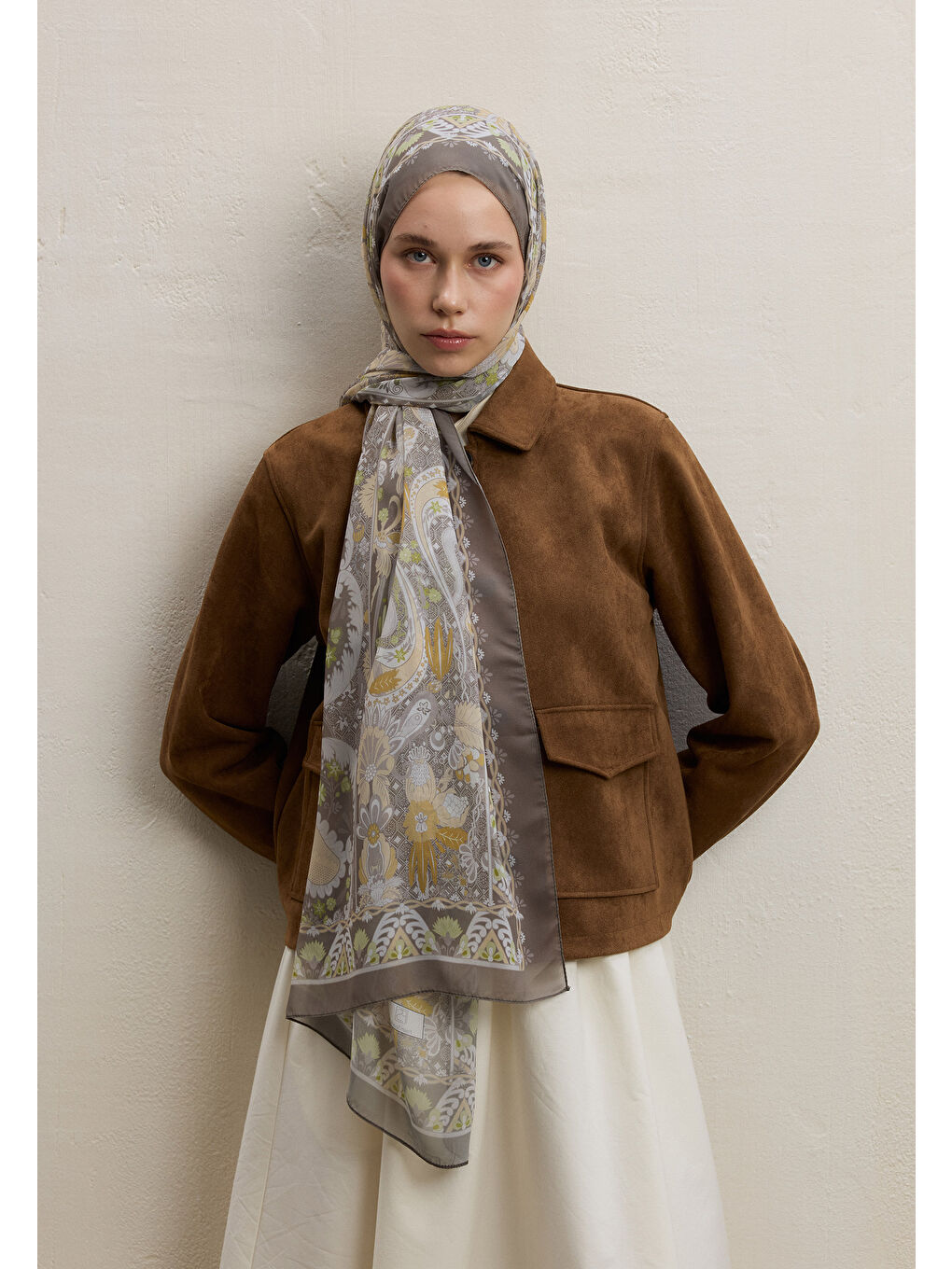 Yeşil Verona Desen İpek Krep Şal Adaçayı-2