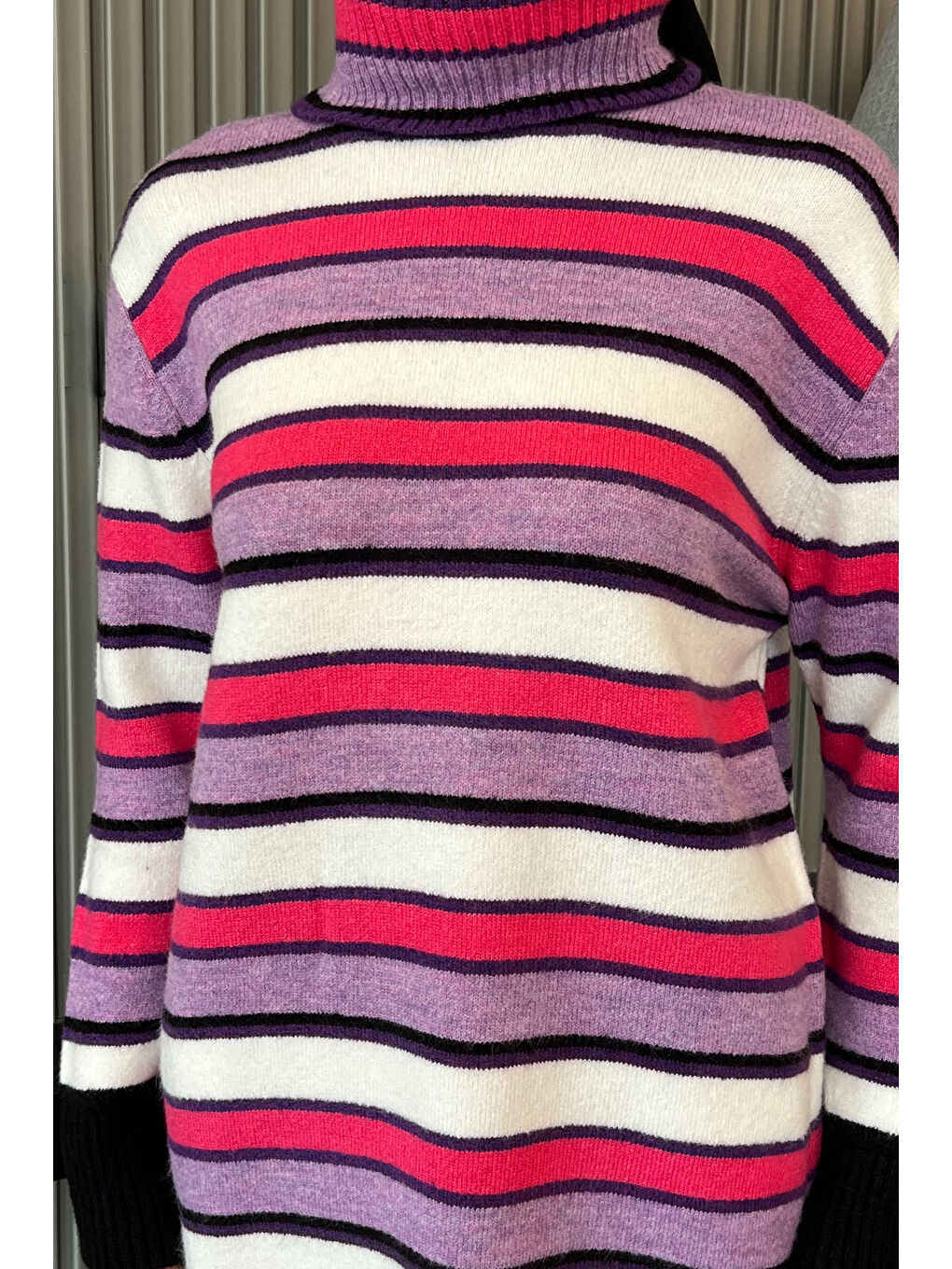 Mor Çizgi Desenli Tam Balıkçı Yaka Kışlık Triko Tunik-2