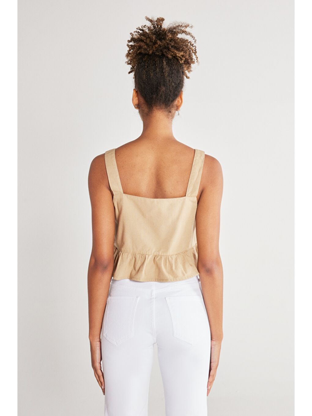 Regular Fit Normal Kesim %100 Pamuk Kare Yaka Bej Askılı Bluz-6