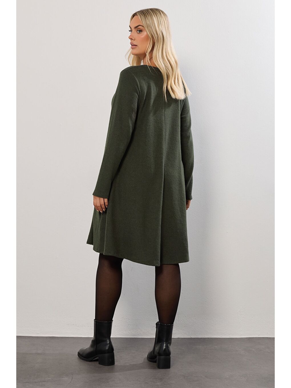 Haki Büyük Beden Bisiklet Yaka Uzun Kollu Cepli Pelüş Midi Elbise 285079-3