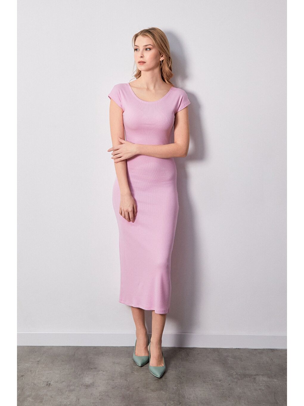Fullamoda Pembe Basic Ribanalı Yırtmaçlı Elbise - 2