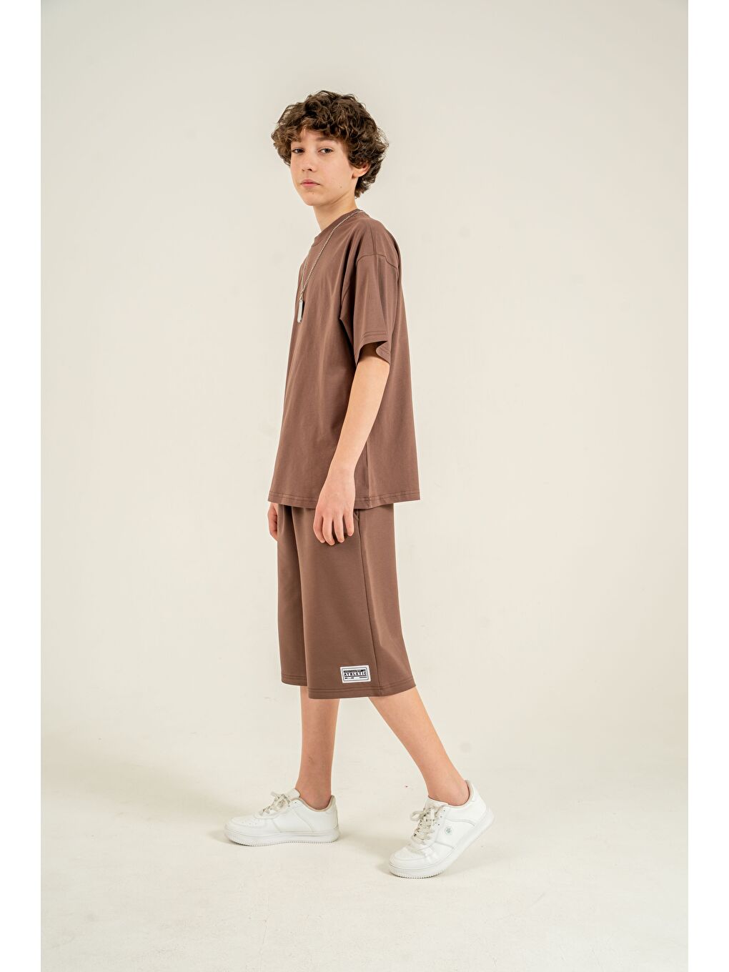 Kahverengi Athletic Arma Nakışlı Kolyeli Erkek Çocuk Şort - Tişört Takımı-1