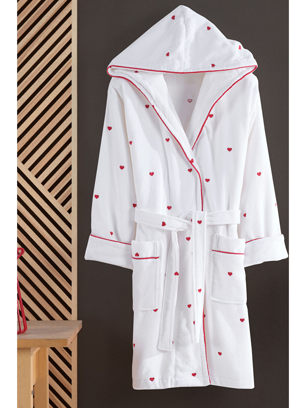 Kırmızı Love Serisi Kalpli Kapüşonlu (Çocuk Bornozu) - KIRMIZI - 9-10 YAŞ KIRMIZI/9-10YAS