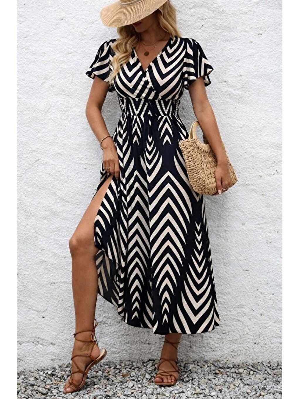 Siyah Kadın Kısa Fırfır Kollu Kruvaze Yakalı Beli Lastikli Desenli Uzun Elbise-2