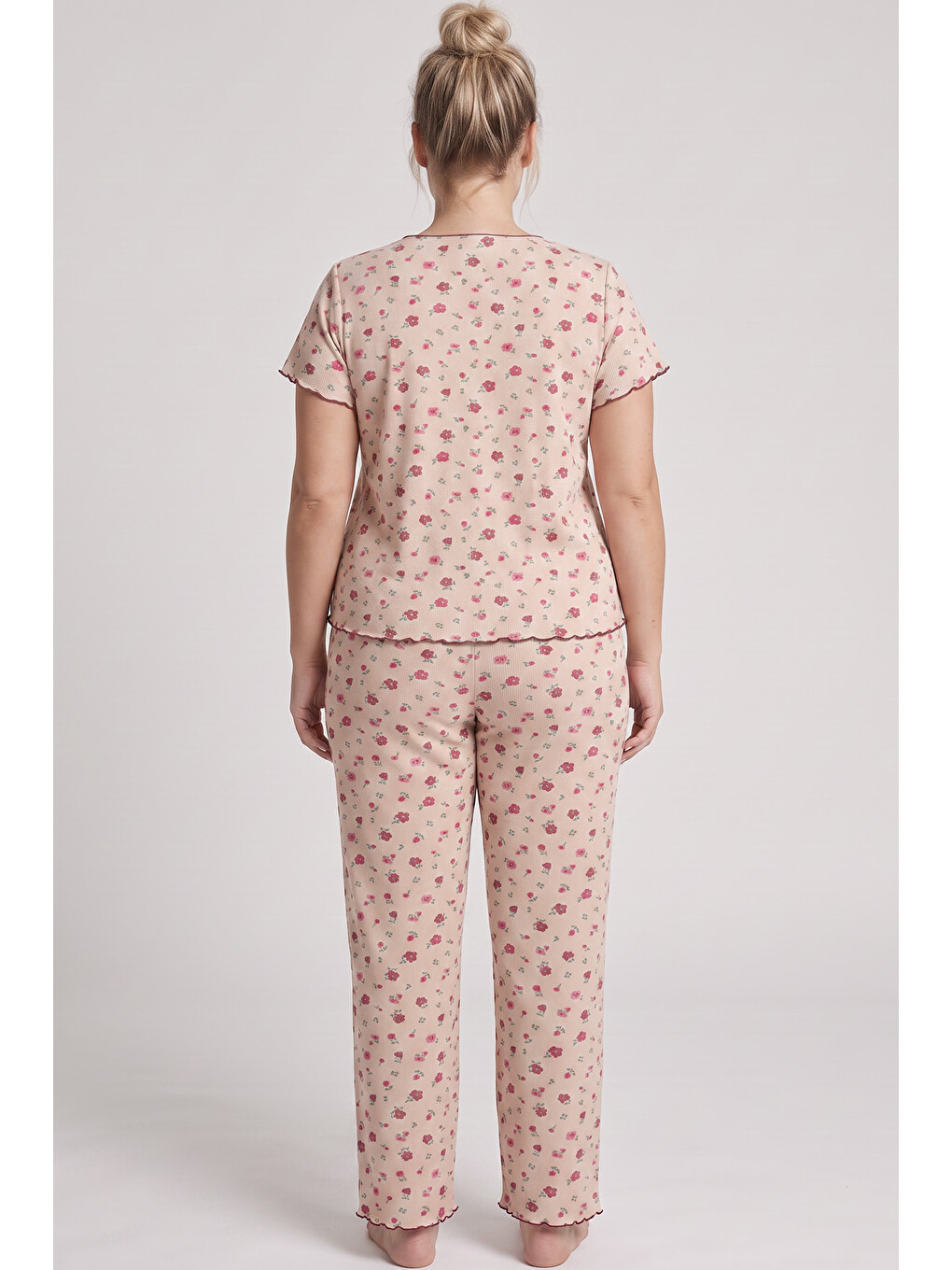 Bej Ten Desenli Fiyonklu Büyük Beden Fitilli Kaşkorse Örme Pijama Takım26120851-2