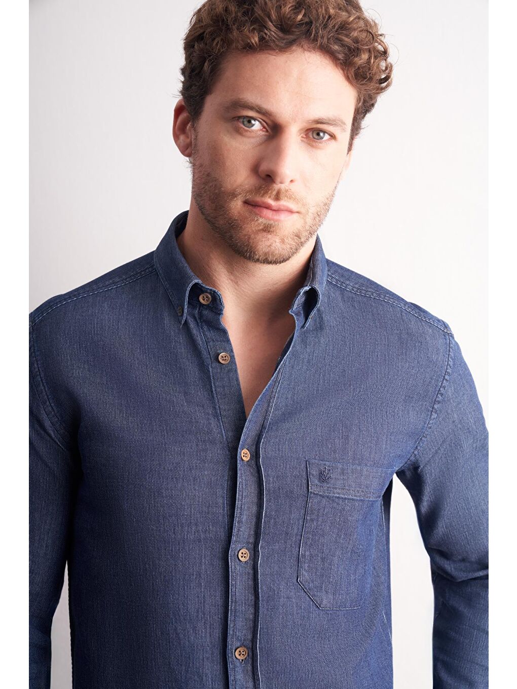 Lacivert - Beyaz Uzun Kol Düğmeli Yaka %100 Pamuk Slim Fit Gömlek 1004255199-3