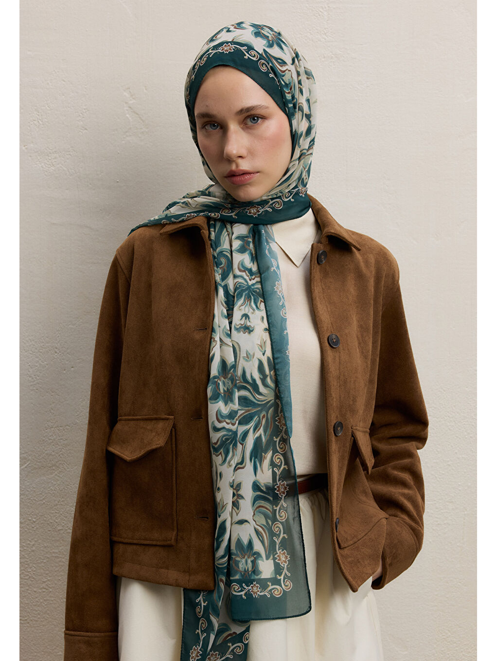 Laura Desen İpek Krep Şal Koyu Yeşil-3