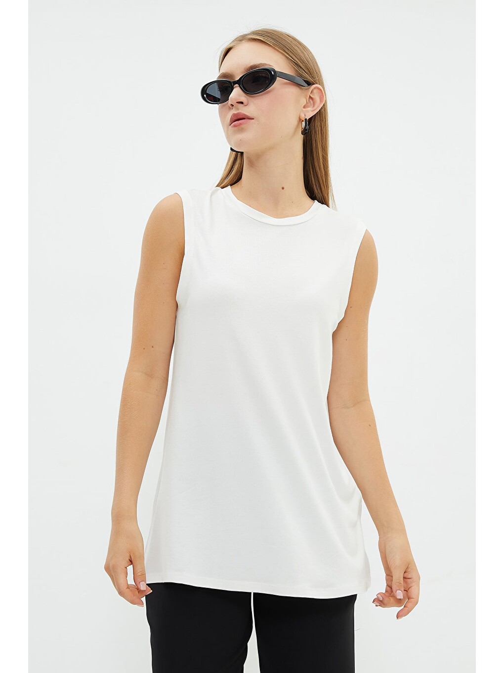 Ekru Basic Bisiklet Yaka Kolsuz Tunik-3