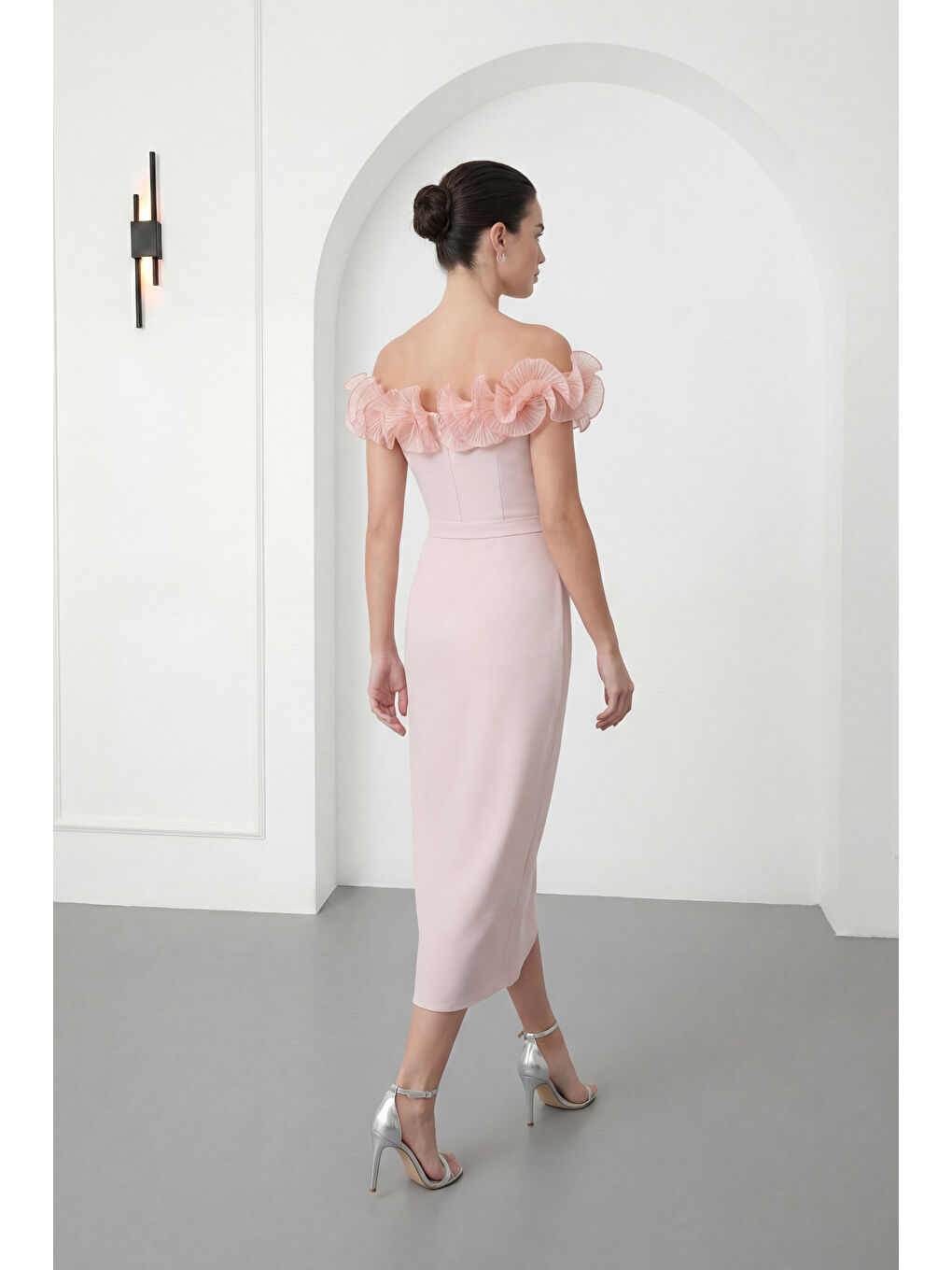 Pembe Kadın Pudra Kayık Yaka Volan Detay Söz nişan Nikah Abiye Elbise-5