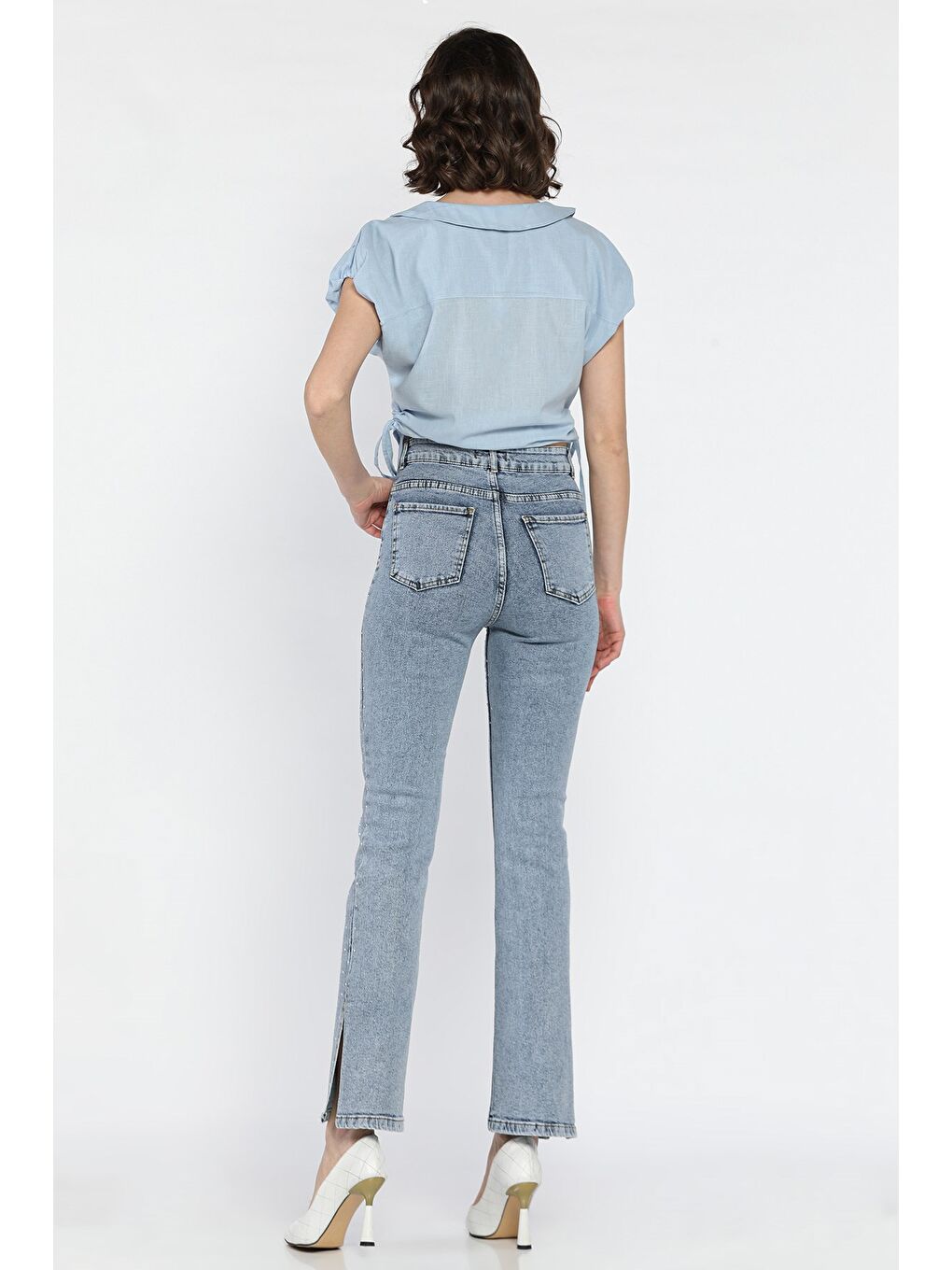 Mavi Kadın Yüksek Bel Taş İşlemeli Yırtmaç Detaylı Jean Pantolon-2