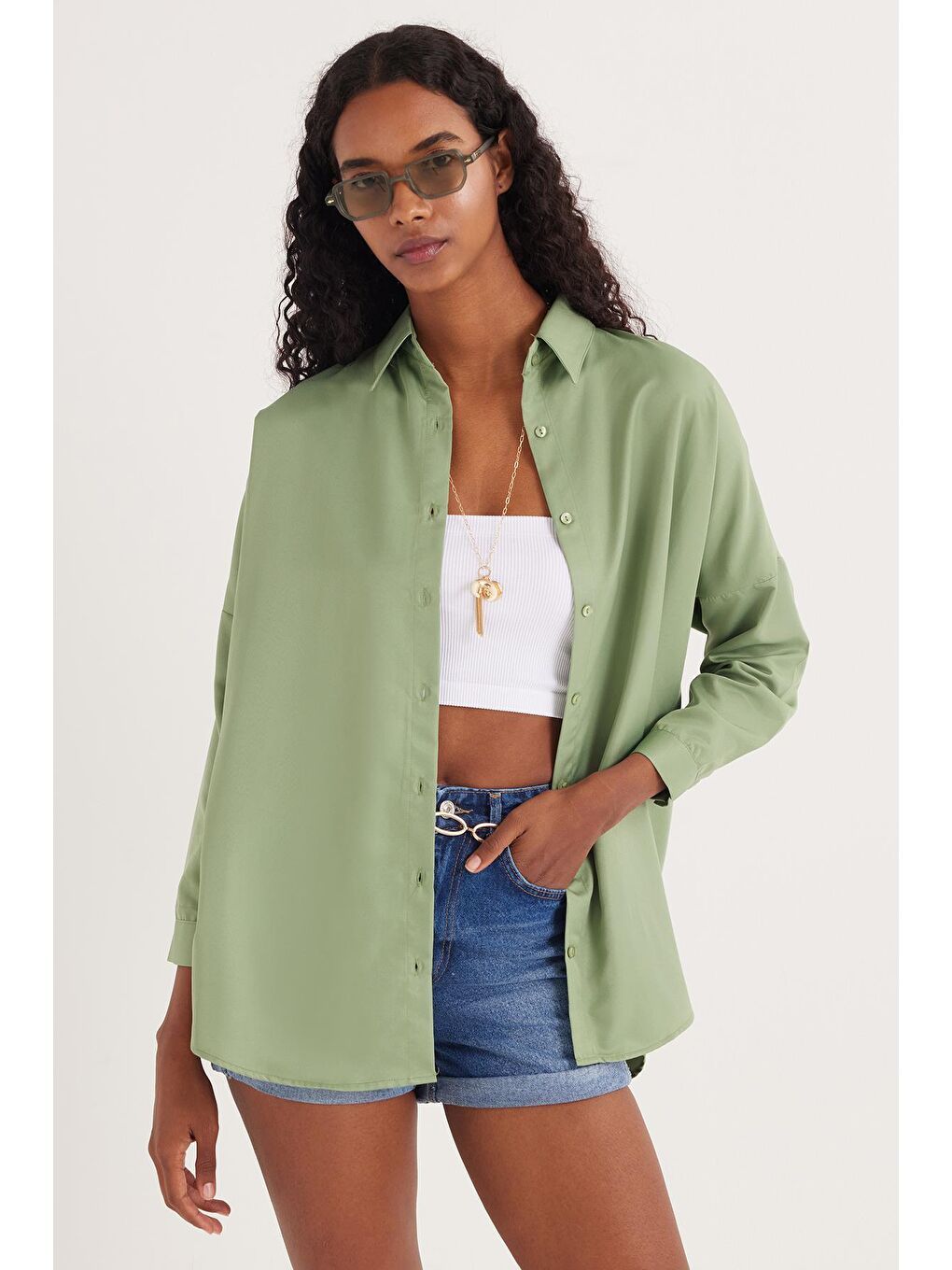 Yeşil Kadın Oversize Rahat Kesim Spor Yaka Uzun Kollu Basic Düz Mint Gömlek-3