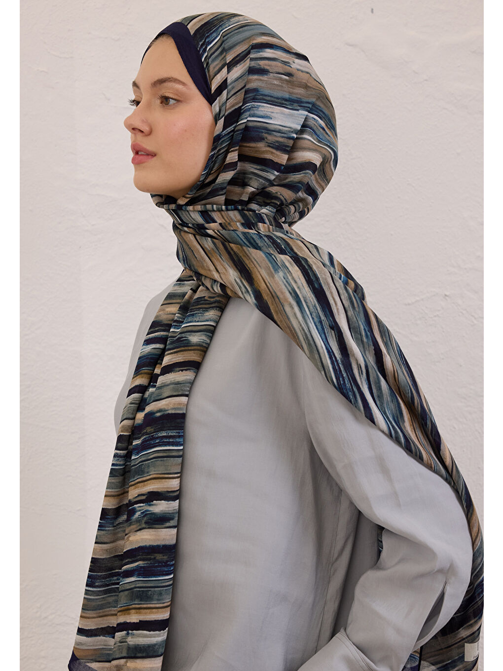 Deıa Desen Rami Şal Lacivert-1