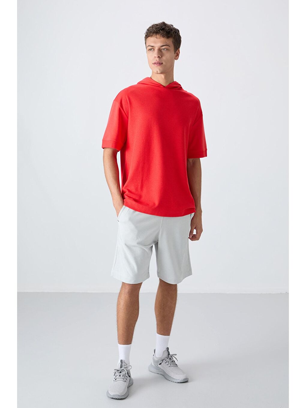 TOMMYLIFE Kırmızı Pamuklu Kalın Yüzeyi Dokulu Oversize Fit Basic Erkek T-Shirt - 88335 - 2