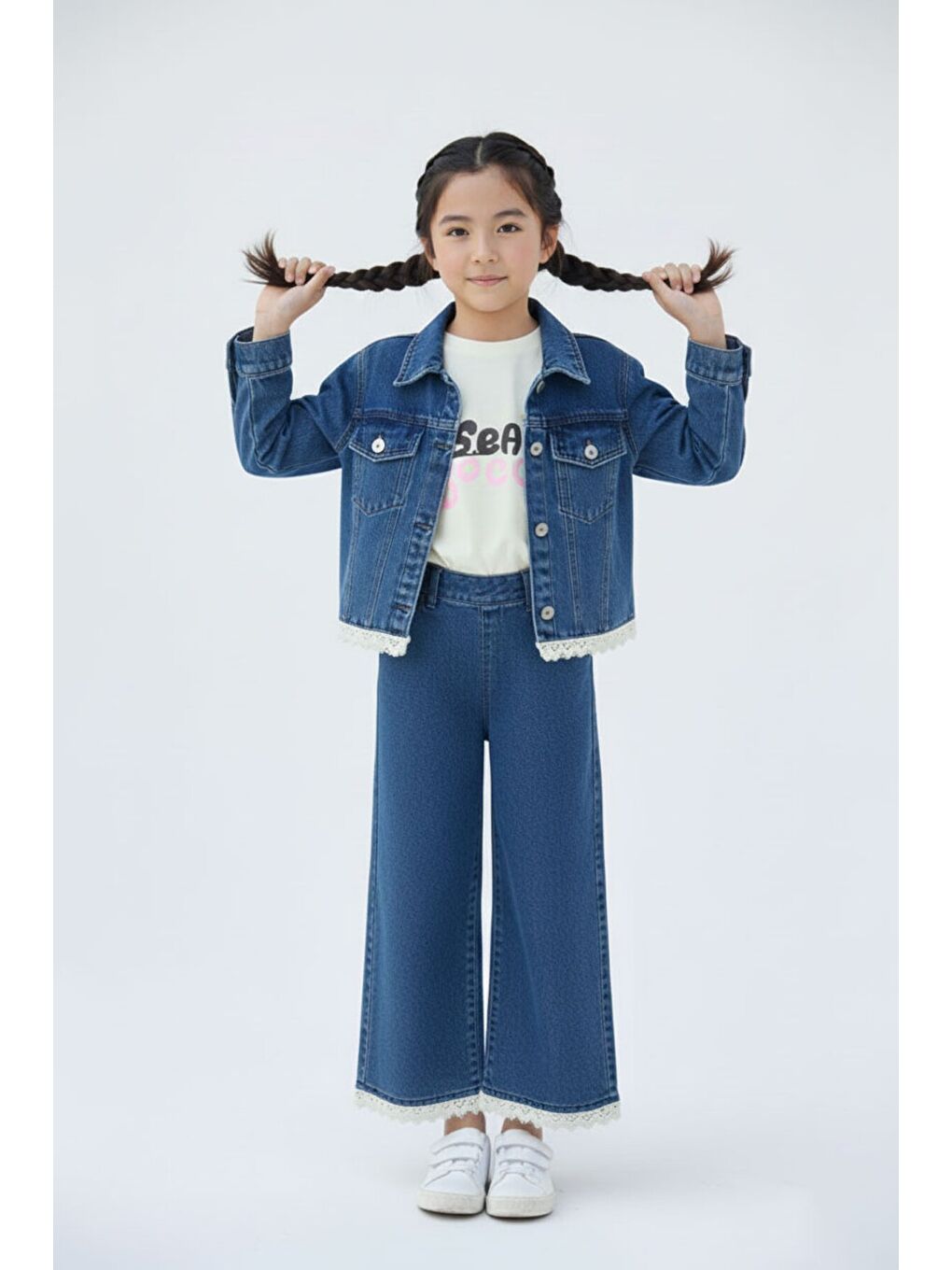 Lacivert Dantel Detaylı Jean Ceketli ve Pantolonlu Kız Çocuk 3lü Takım 23500-2