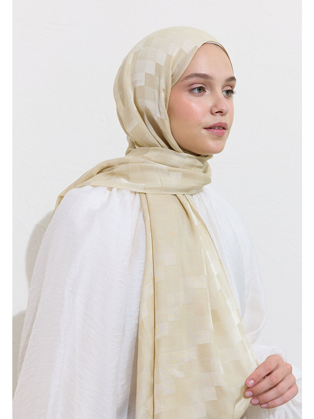 Nori İpek Jakar Şal Bej-3